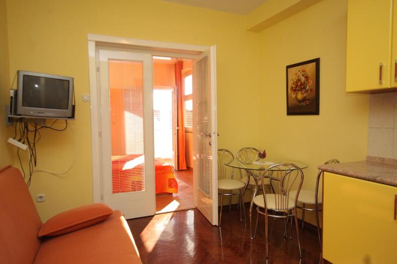 One-Bedroom Apartment with Balcony image 4