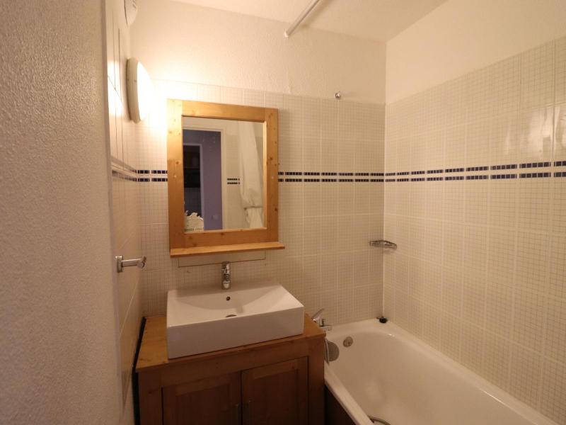 Studio lumineux & fonctionnel proche pistes avec balcon - FR-1-502-413 - image 3