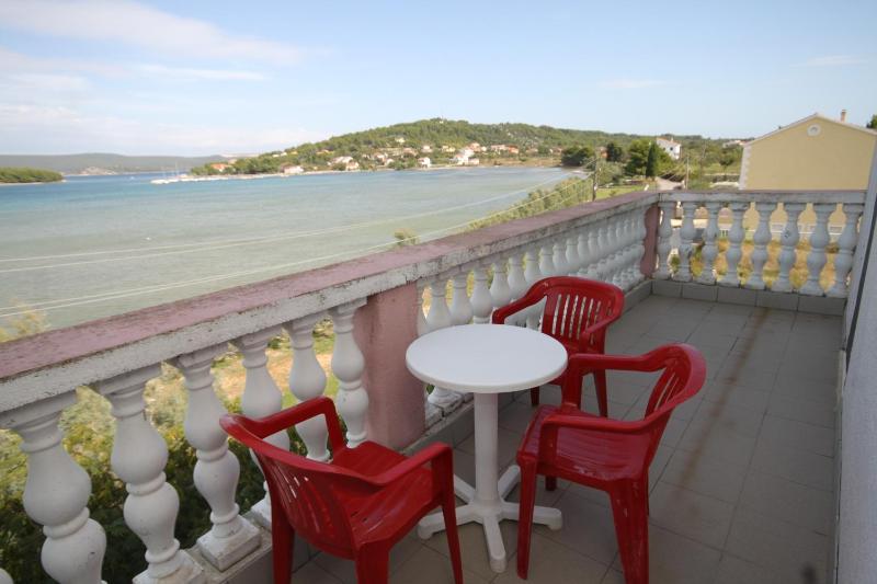 Two-Bedroom Apartment with Balcony and Sea View image 3
