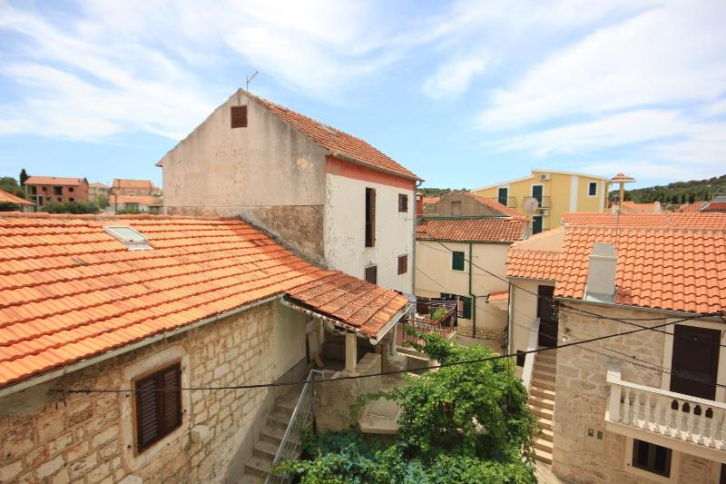 Two-Bedroom Apartment with Terrace and Sea View image 3