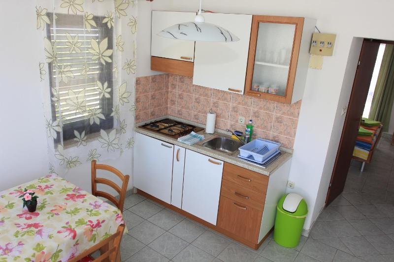 Apartments by the sea Mandre Pag - 8655 - image 30