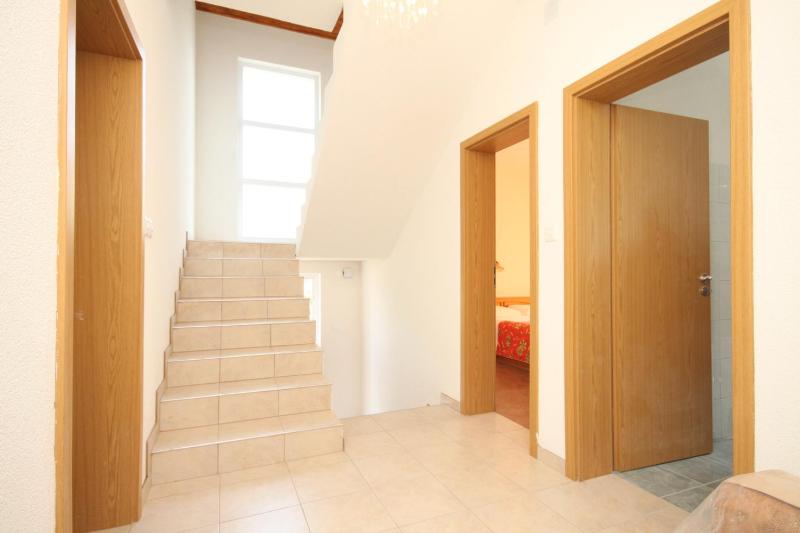 One-Bedroom Apartment with Terrace and Sea View image 2