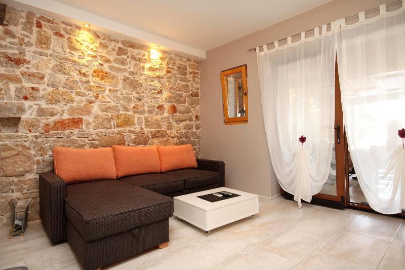 Two-Bedroom Apartment with Terrace and Sea View image 1