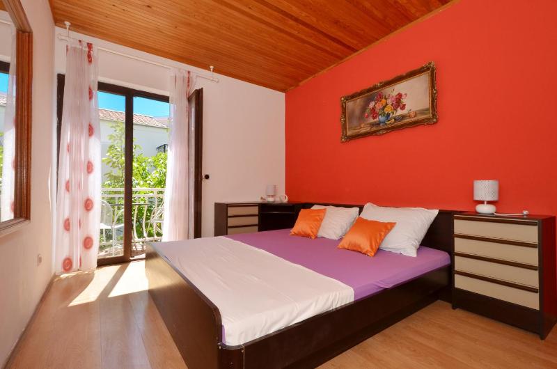 Two-Bedroom Apartment with Terrace and Sea View image 1