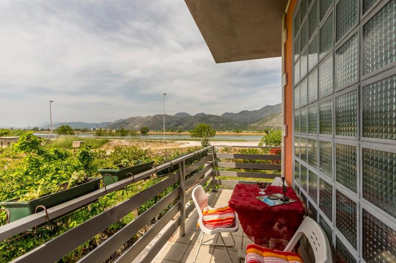 Four-Bedroom Holiday Home image 4
