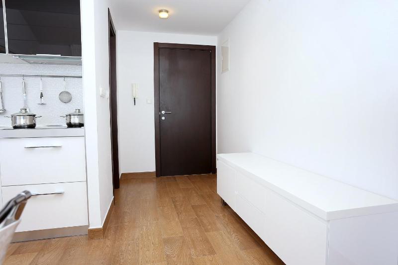 Two-Bedroom Apartment with Terrace and Sea View image 2