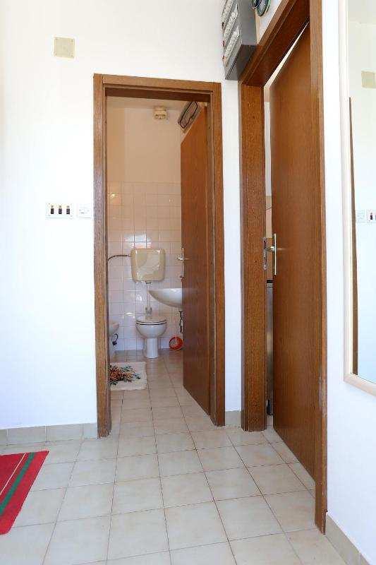 One-Bedroom Apartment with Terrace and Sea View image 2