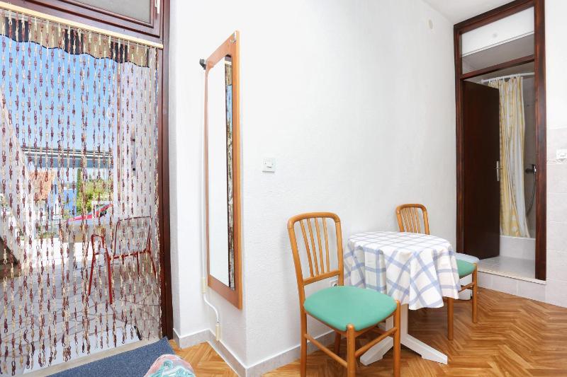 Family friendly seaside apartments Razanj Rogoznica - 10373 - image 46