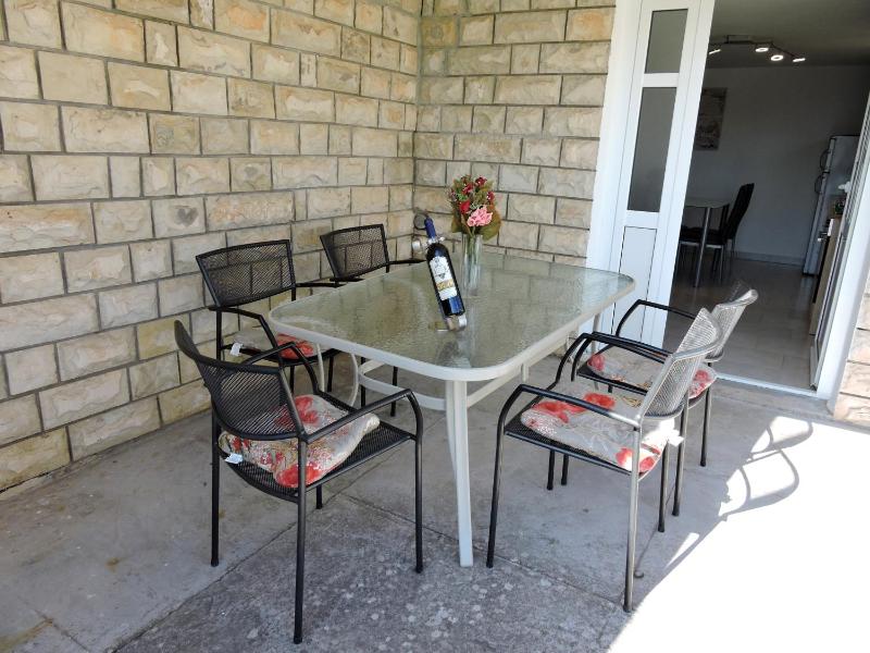 One-Bedroom Apartment with Terrace image 3
