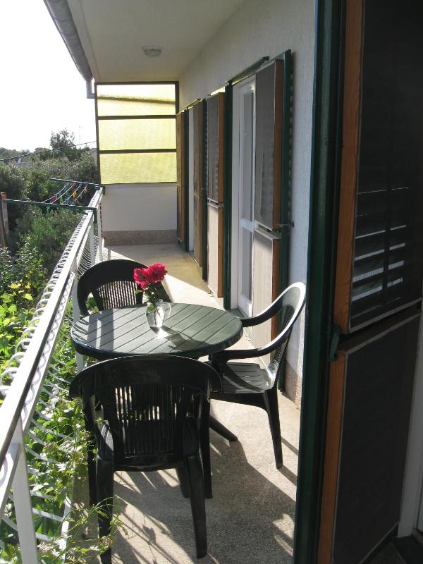 Three-Bedroom Apartment with Terrace image 3