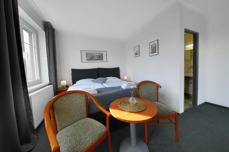 Superior Double or Twin Room with Terrace image 1