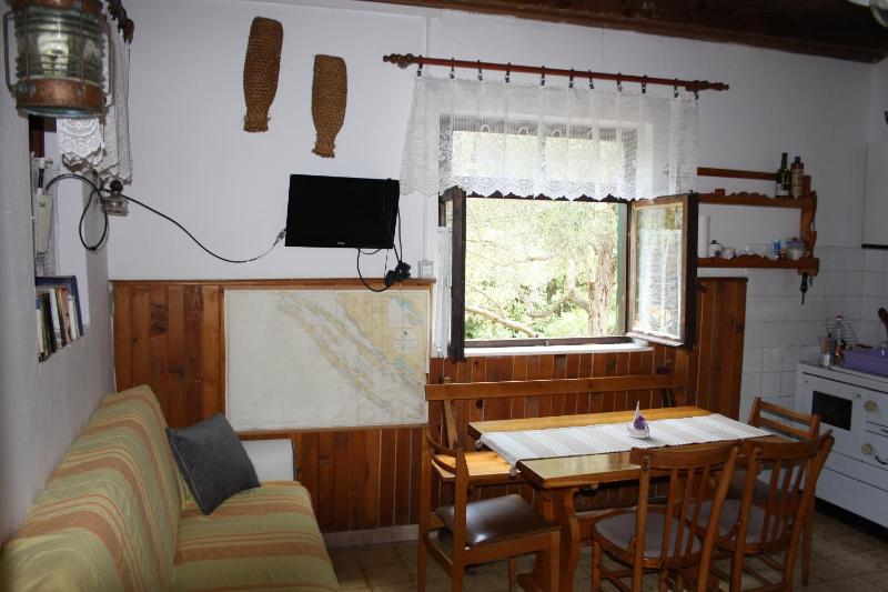 Two-Bedroom Holiday Home image 4