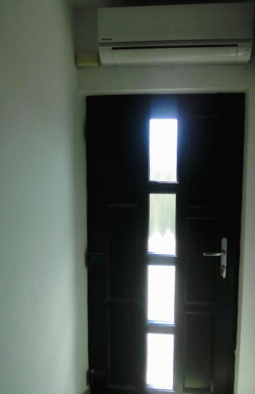 Three-Bedroom Apartment with Balcony and Sea View image 2