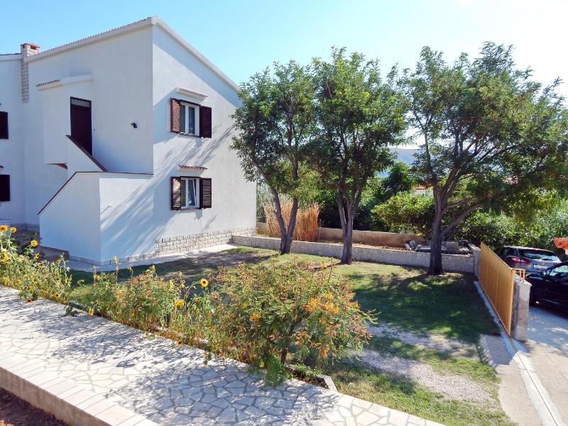 Apartments with parking space Pag - 11358 - image 26