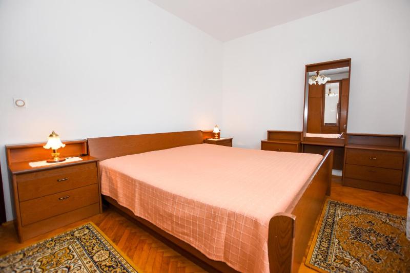 Two-Bedroom Apartment with Balcony image 1