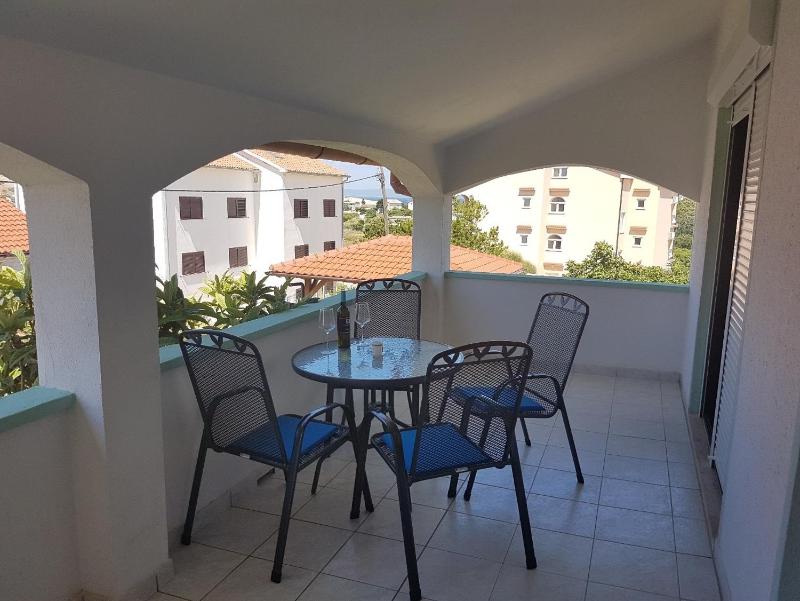 Apartments for families with children Lopar Rab - 10402 - image 14
