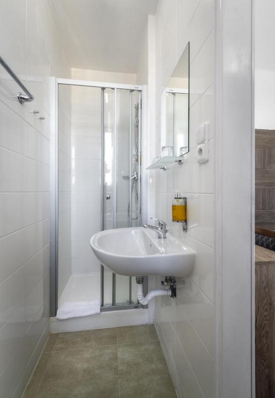 Single Room image 1