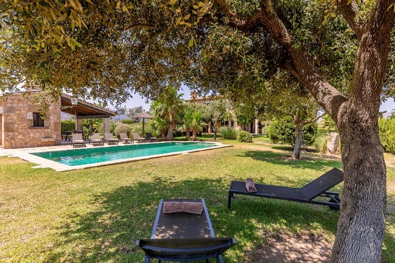 Villa Can Paroya by Sealand Villas - image 37