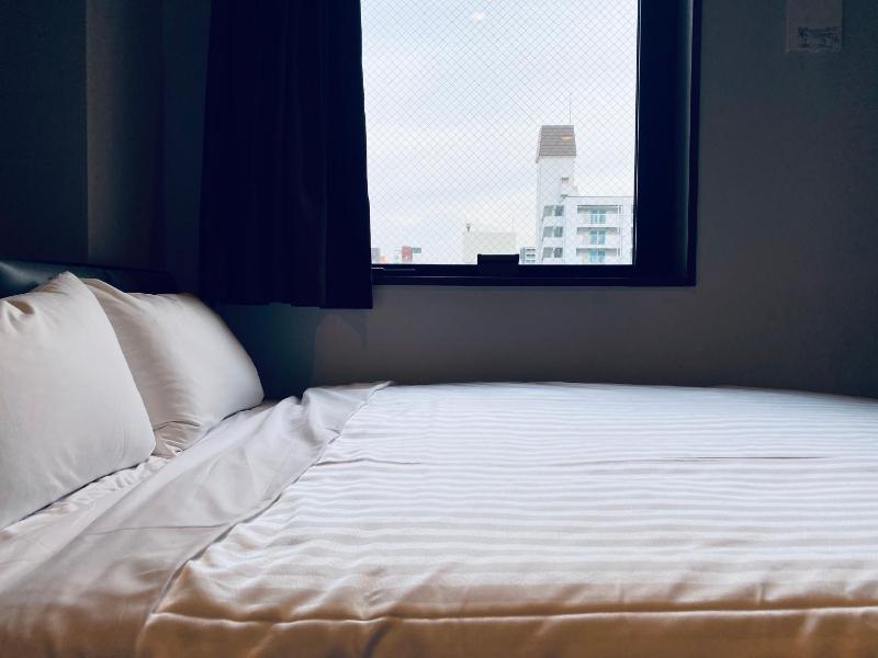 Hotel Hulaton Fukuokahakata - image 10