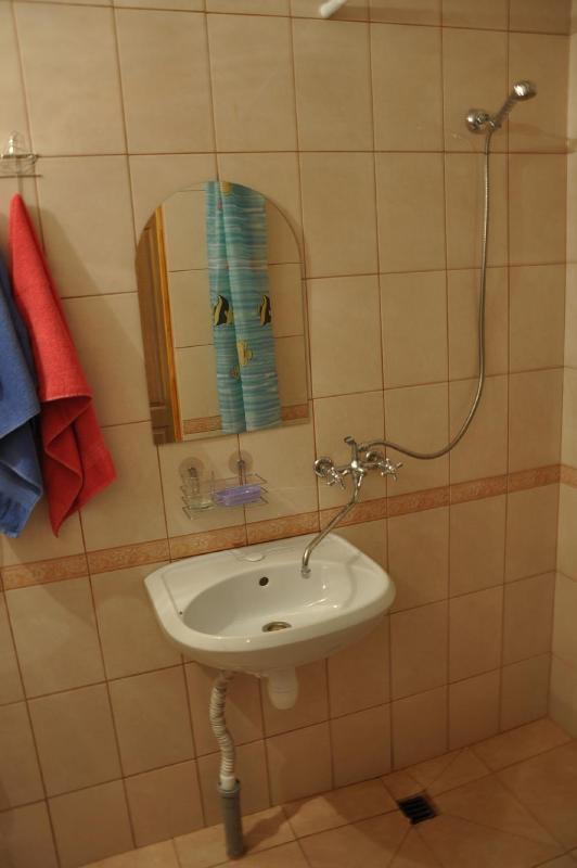 Single Room image 2