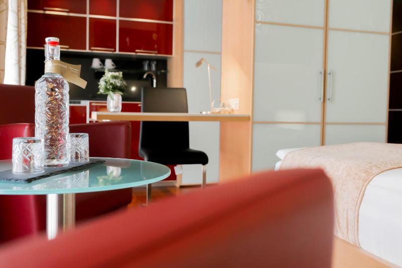 Standard Double Room image 4