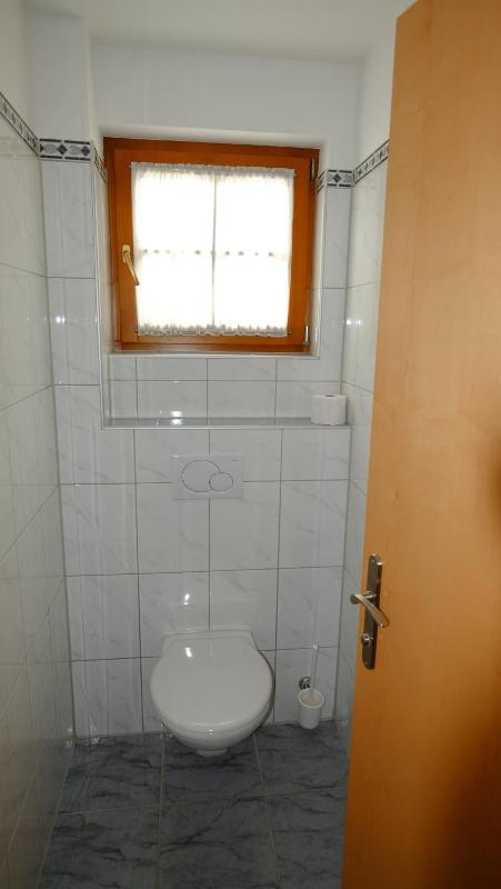 Double Room image 3