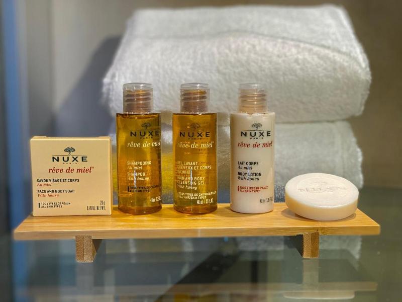 Superior Double Room image 3