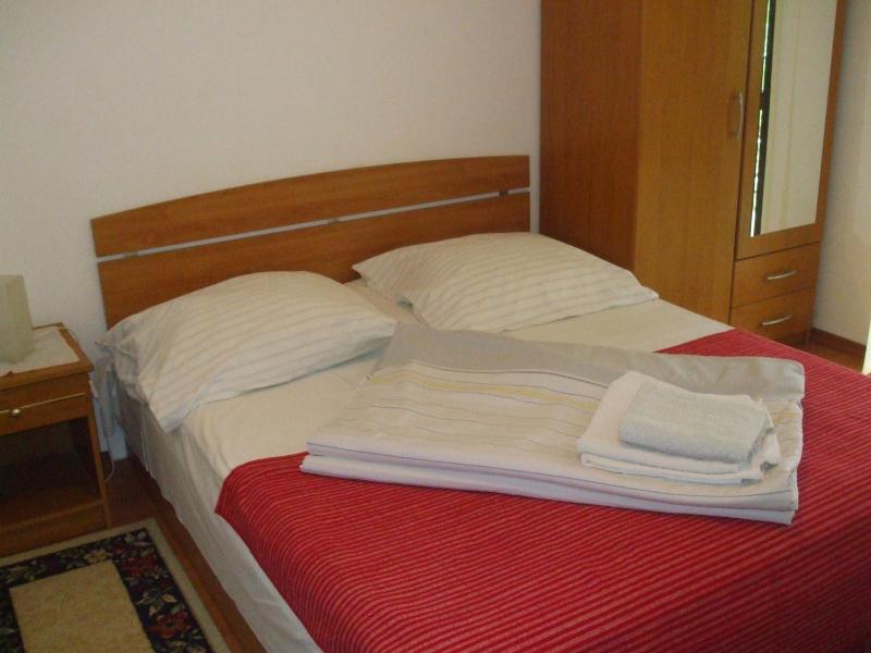 Double Room image 2