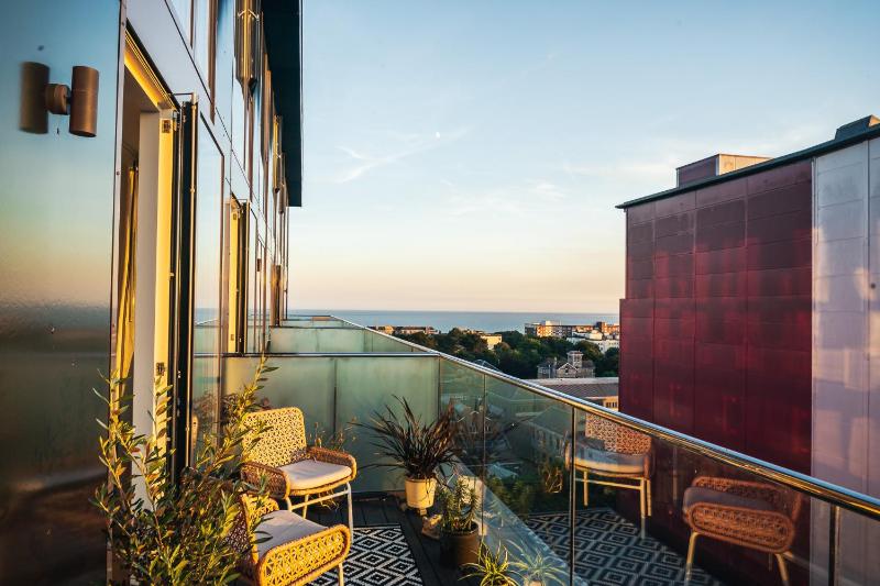 Penthouse at the Chocolate Box - image 47