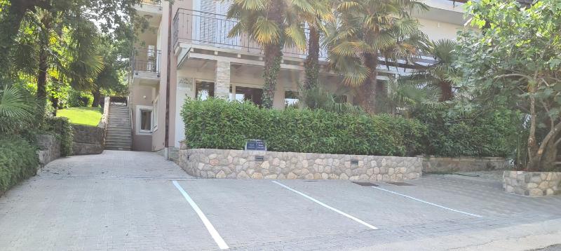 Apartment - Ground Floor image 3