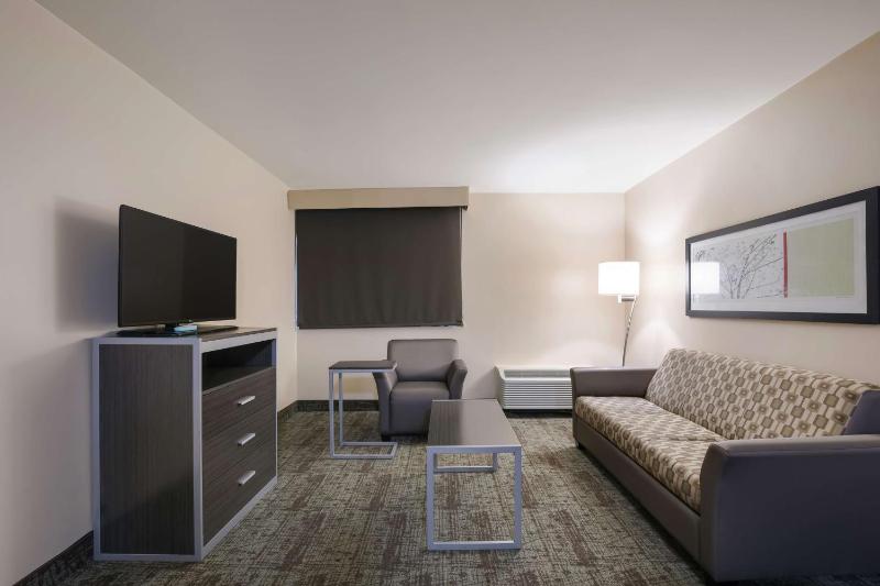 King Suite image 1
