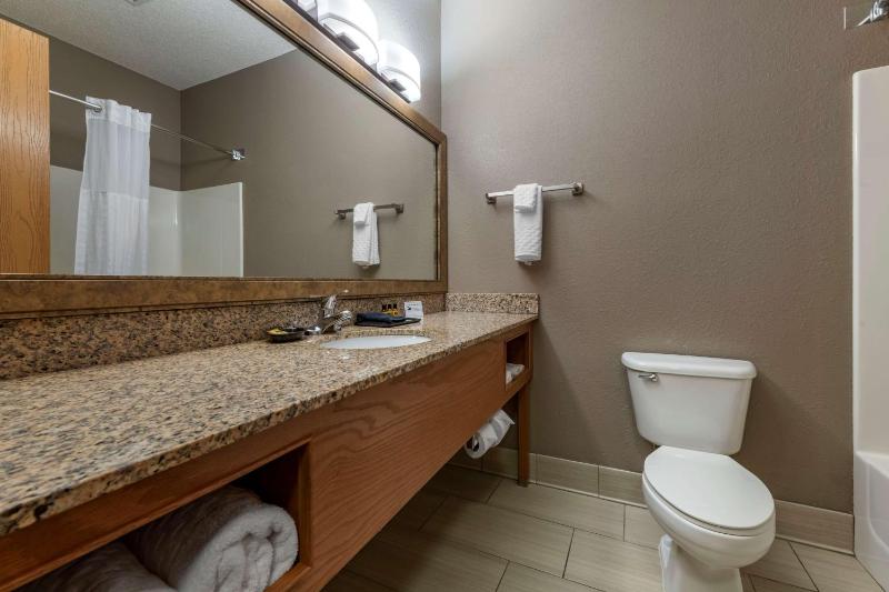 King Suite image 3