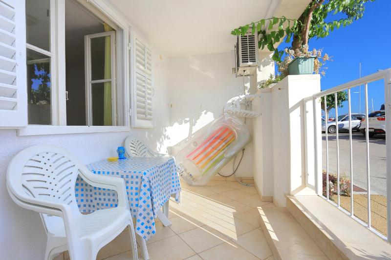 Apartments by the sea Podgora Makarska - 11432 - image 13