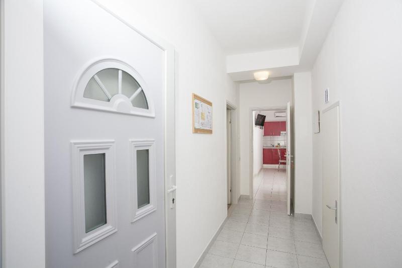 Two-Bedroom Apartment with Terrace image 2