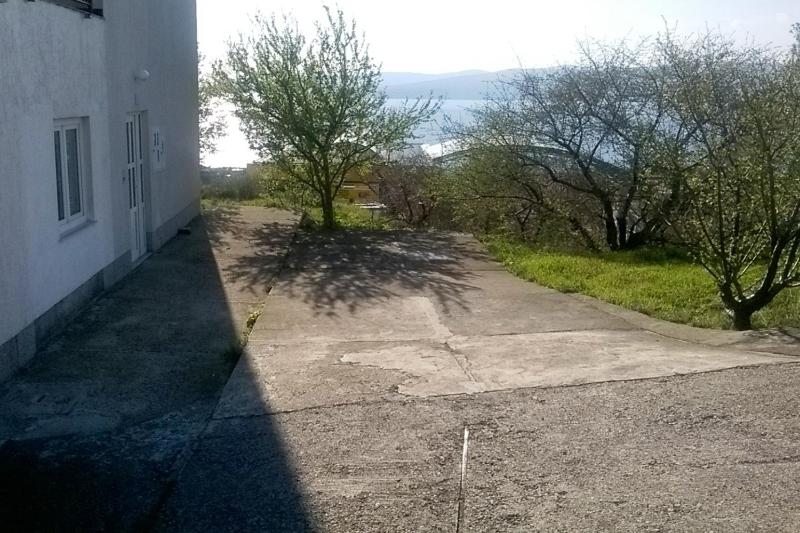 Apartments with parking space Senj - 11520 - image 3