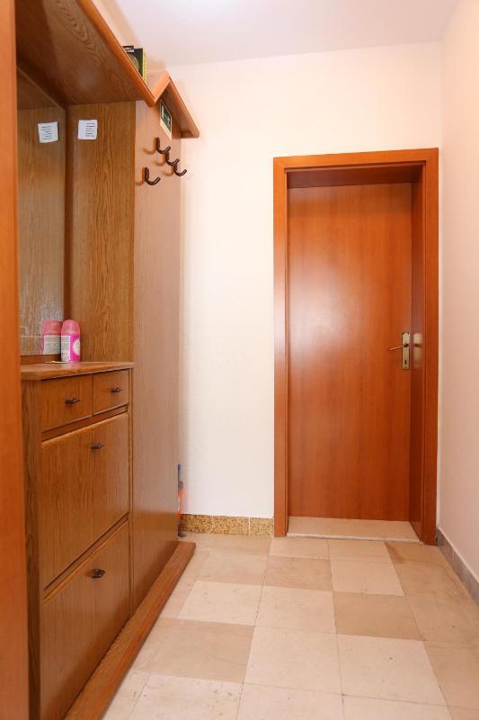 One-Bedroom Apartment with Terrace image 2