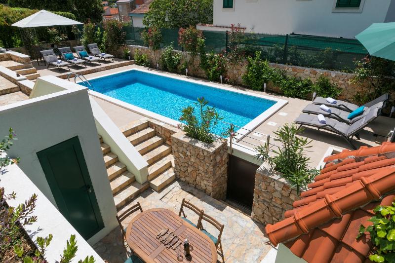 Seaside family friendly house with a swimming pool Razanj Rogoznica - 13738 - image 25