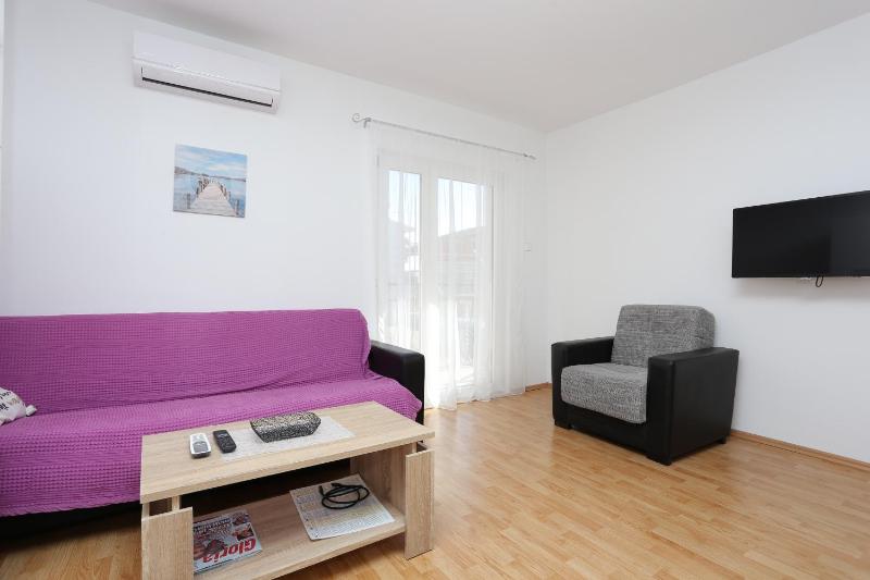 Two-Bedroom Apartment with Balcony image 1