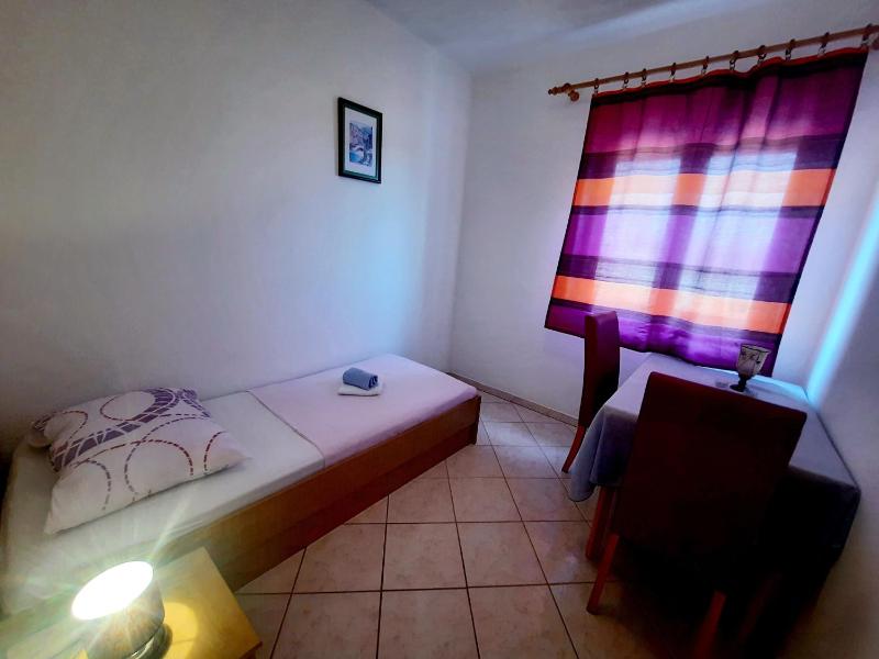 One-Bedroom Apartment with Terrace image 4