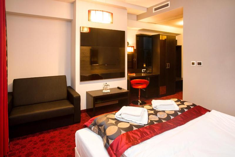 Comfort Double Room image 4