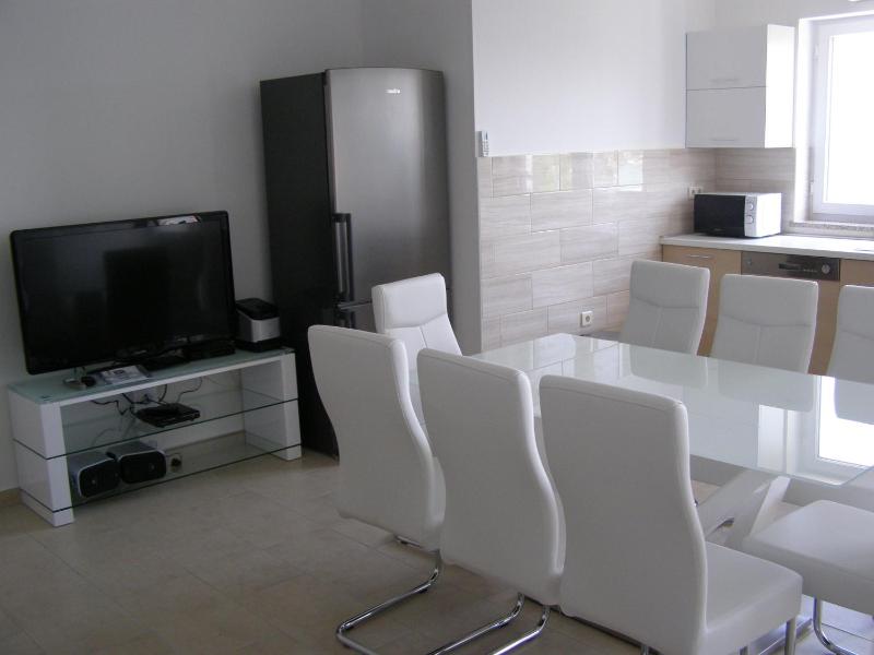 Three-Bedroom Apartment with Terrace image 3