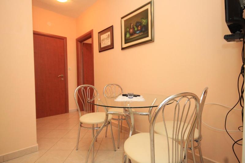 Two-Bedroom Apartment with Terrace and Sea View image 4
