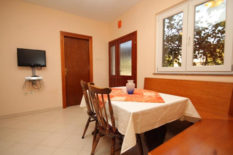 Two-Bedroom Apartment with Terrace image 3