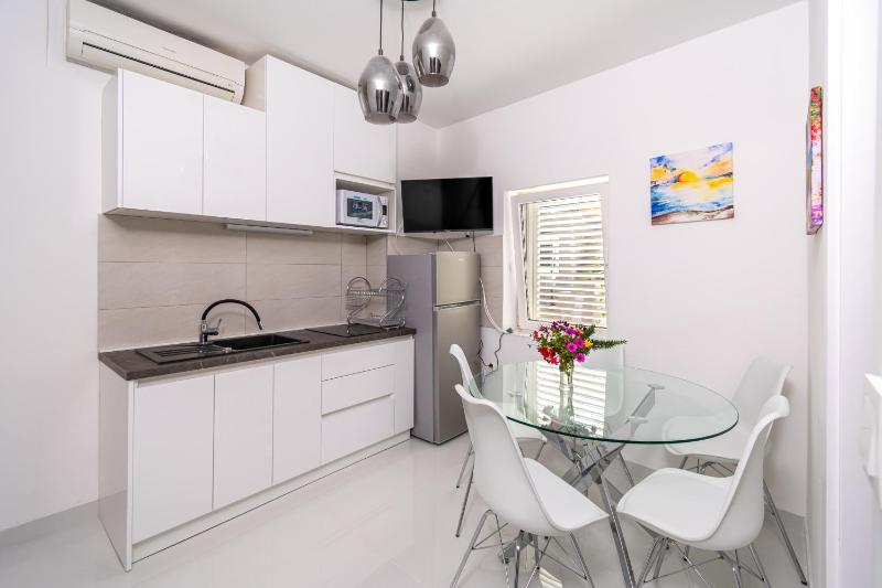 Two-Bedroom Apartment image 4