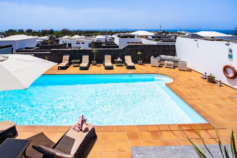 Villa Vista Blanca Images