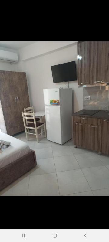 Arjan Dyli Guesthouse - image 15