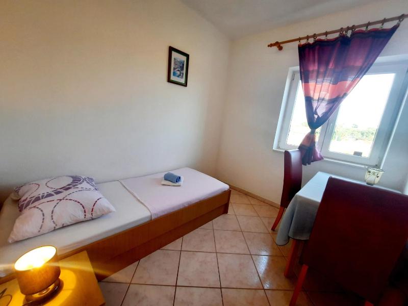 One-Bedroom Apartment with Terrace image 3
