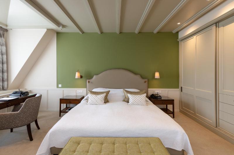 Junior Suite image 1