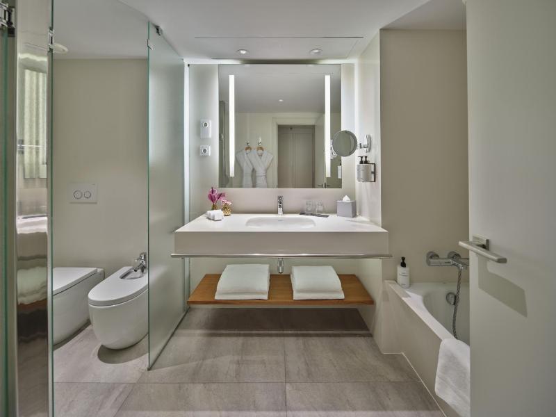 Classic Room image 1