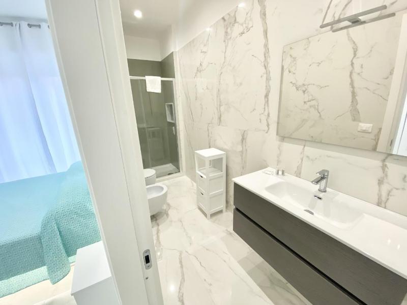 IL VIAGGIATORE RELAIS SUL MARE - image 24